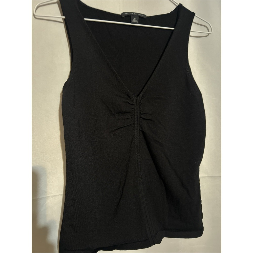 Banana Republic Women's Black Knit Tank Size S